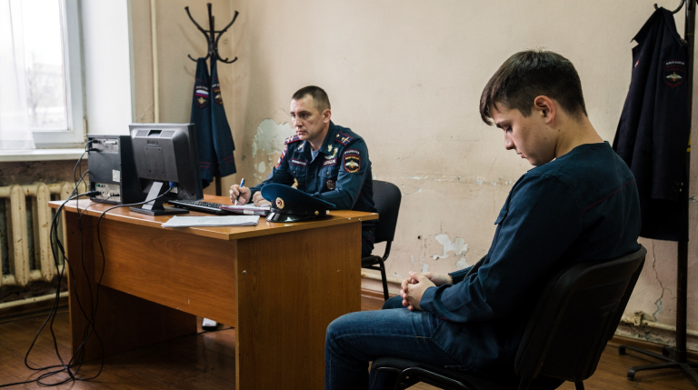 Первое столкновение с системой: полиция, следователь и отказ возбуждать дело